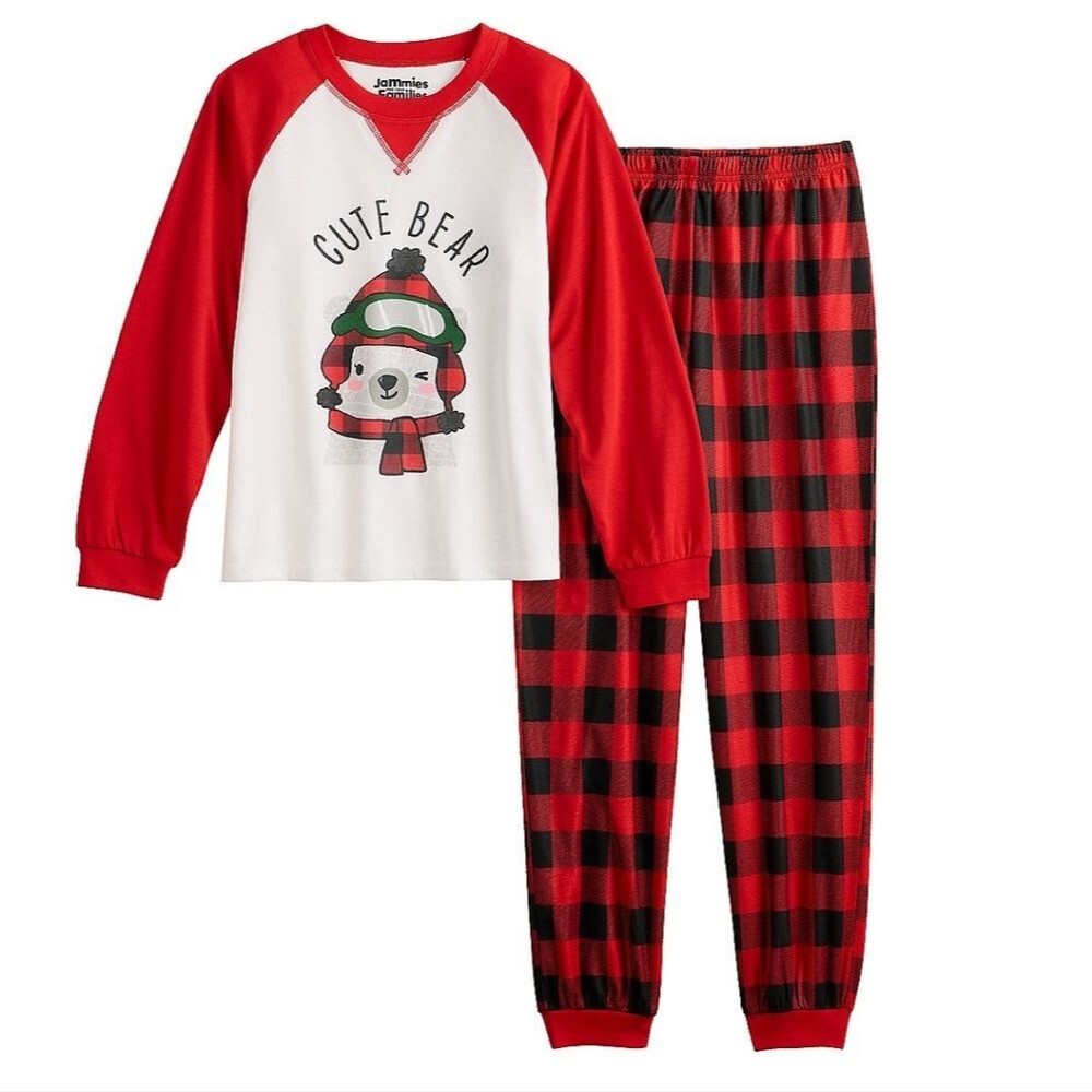 Jammies For Your Families  Beary Cool pajama collection by Cuddl Duds  M(6-7)